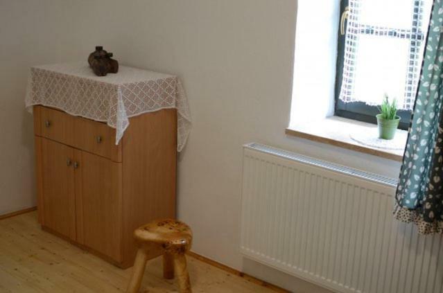 Gerecse Vendeghaz Hotell Sutto Exteriör bild